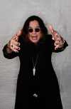 GETTYIMAGES-113157476-missores-Video-of-of-Ozzy-enjoying-family-time-resurfaces.jpg